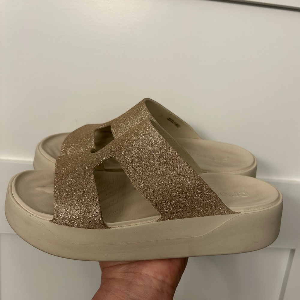 Crocs Getaway Platform Gold Glitter H-Strap Sandals Size 9 - Picture 6 of 11